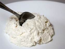 How to Make Quark Cheese